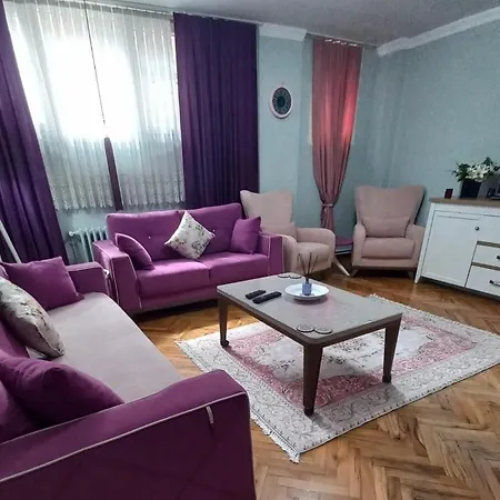 Apartment Grand 2+1 *